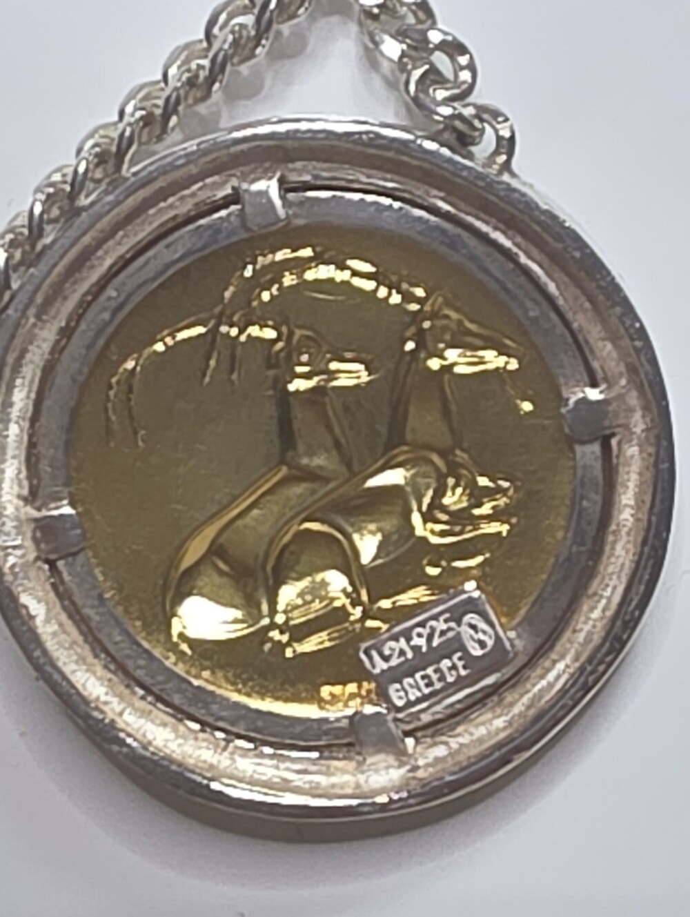 SOLID 18K LLIAS LALAOUNIS GREEK GOLD COIN SET IN A 925 BEZEL AND AN 18IN CHAIN - Picture 7 of 8